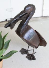 RUSTIC RECYCLED METAL PELICAN WITH FISH