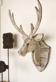 RECYCLED WOODEN DEER HEAD WALL HANGING