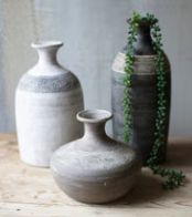 SET OF THREE BLACK GREY AND WHITE CLAY VESSELS