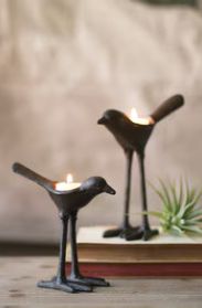 SET OF TWO CAST IRON BIRD TEA LIGHT HOLDERS (MIN 2)