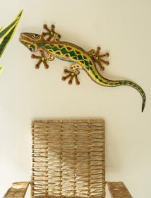 HAND HAMMERED RECYCLED PAINTED METAL GECKO WALL HANGING