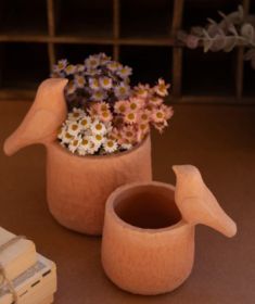SET OF TWO CONCRETE PLANTERS WITH BIRDS - TERRACOTTA (MIN 2)