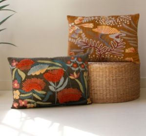 SET OF TWO EMBROIDERED PILLOWS WITH FLOWERS - ONE EACH COLOR