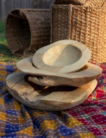 SET OF THREE RUSTIC TEAKWOD BOWLS