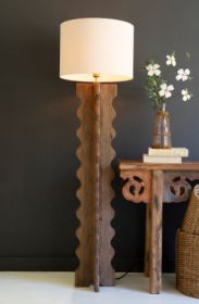 WAVY WOODEN FLOOR LAMP BASE AND SHADE