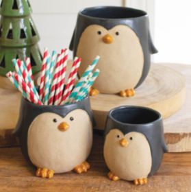 SET OF THREE CERAMIC PENGUIN PLANTERS (Color: BLACK)